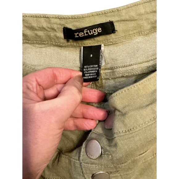 Refuge Womens Olive Green High-Waisted Button Front Shorts Size 8 82% Cotton Ble - Picture 2 of 4